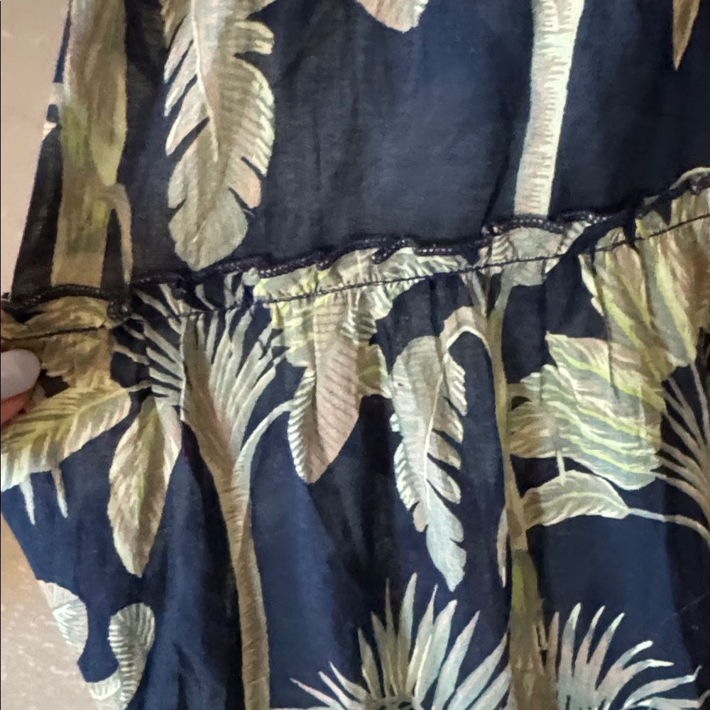 Haute Hippie Women’s Tropical Tiered Maxi Dress sz M - Picture 4 of 10